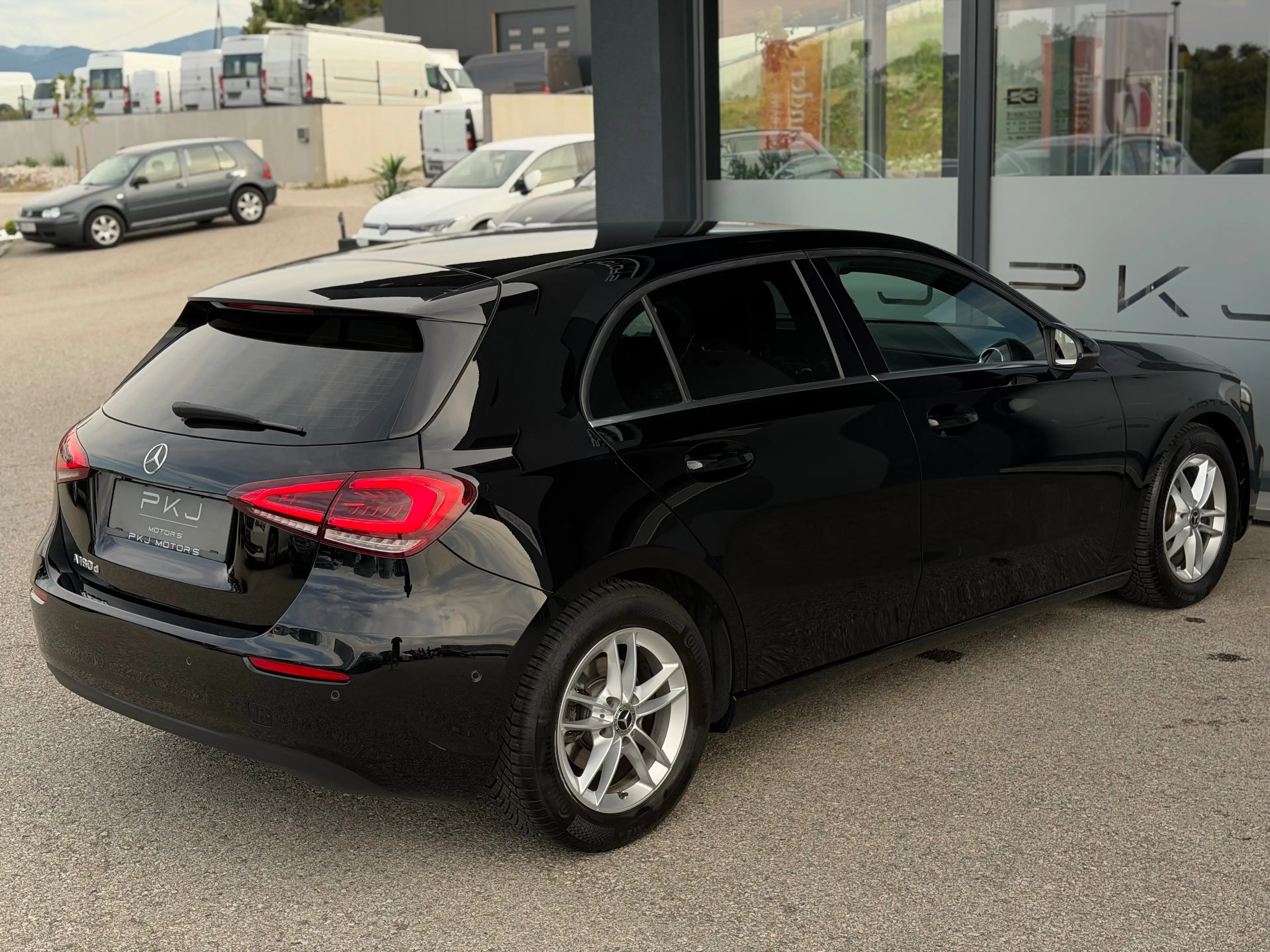 Mercedes-Benz A 180 A180d Style — photo 7