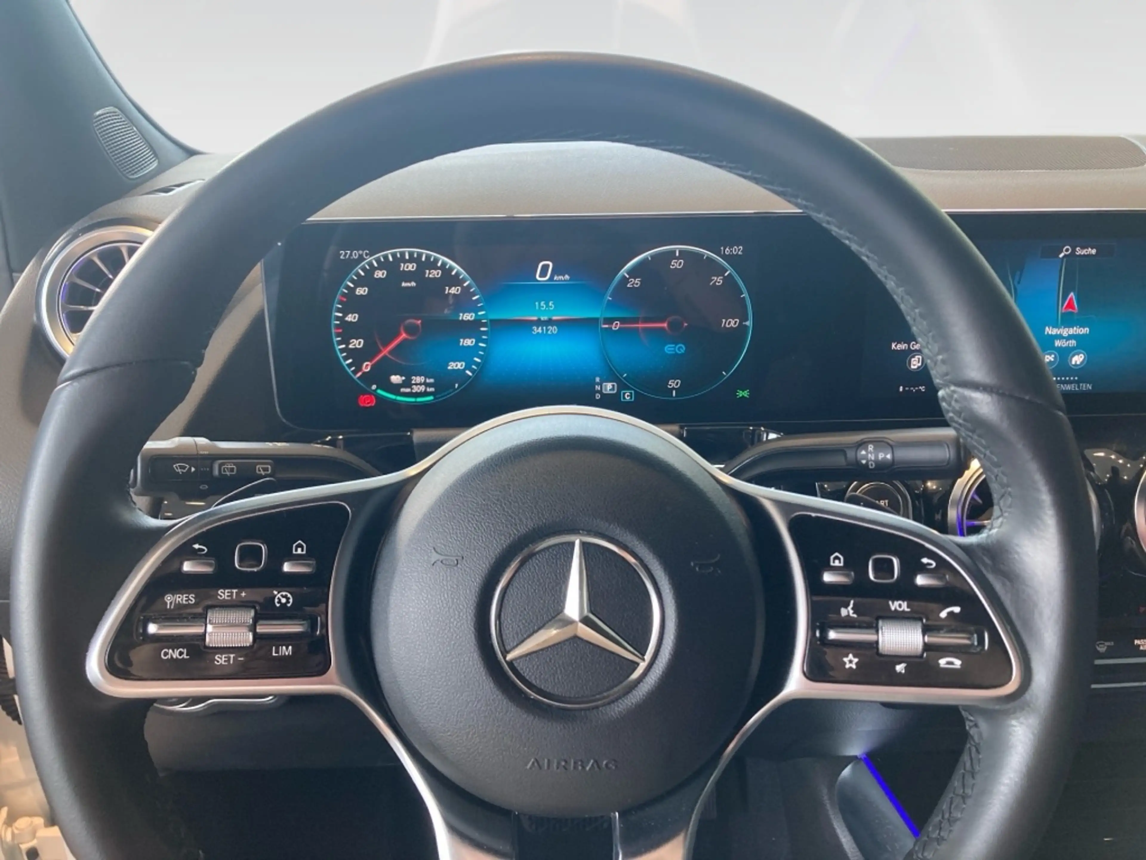 Mercedes-Benz EQA 300 4M Progressive+Night+MBUX+Navi-P+LED+Kam — photo 12
