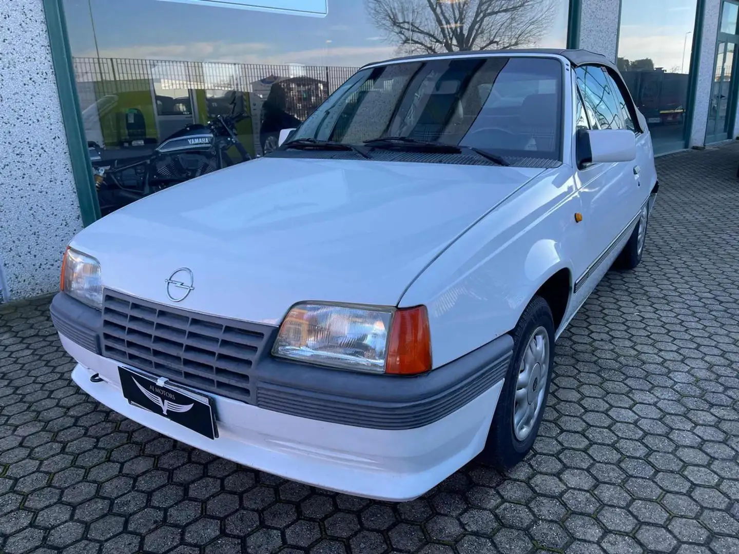 Opel Kadett 1.3 S Cabriolet Blanc - 1