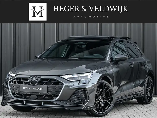 Audi A3 Sportback 45 TFSI e 272pk S edition Competition |