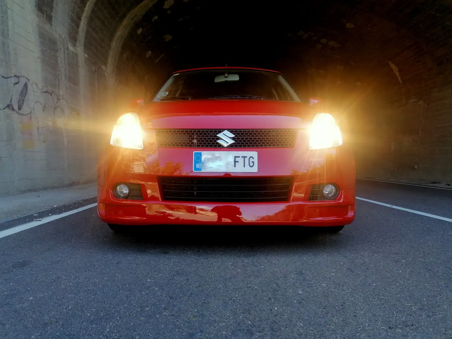 Suzuki Swift Swift 1.3DDiS GLX GLX Rojo - 1