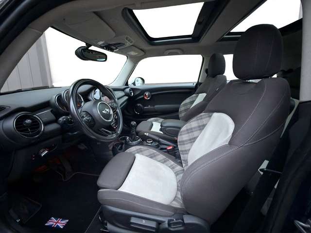 MINI Cooper SHZ Pano LED PDC Garantie