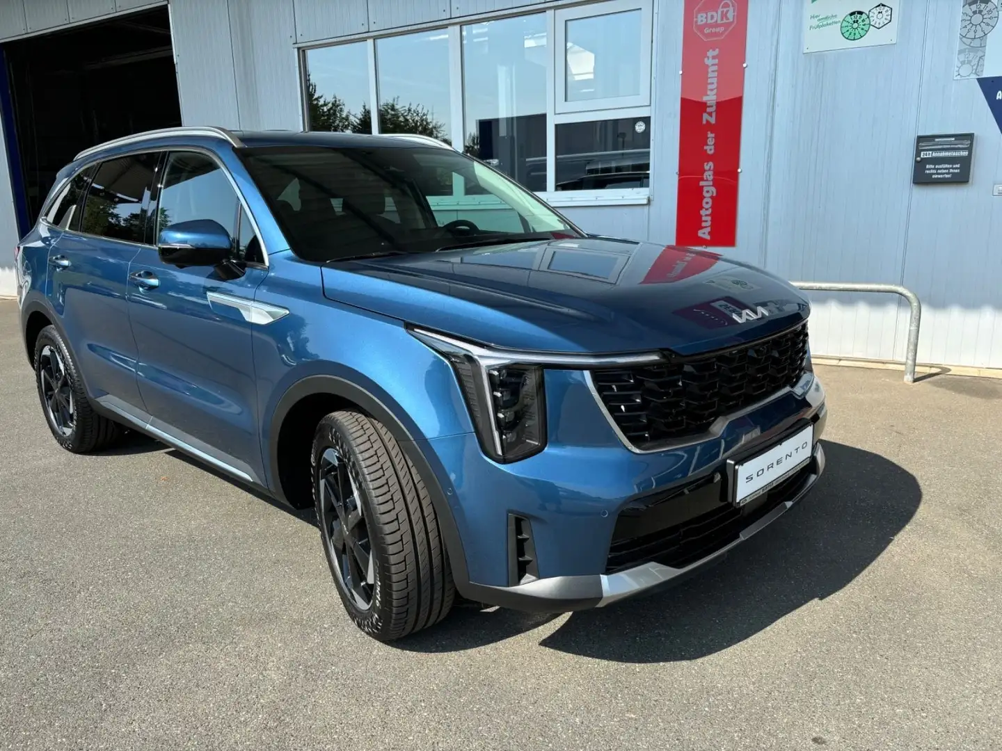 Kia Sorento SPIRIT 4WD HEV AT 7S Leder LED NAVI Blau - 1