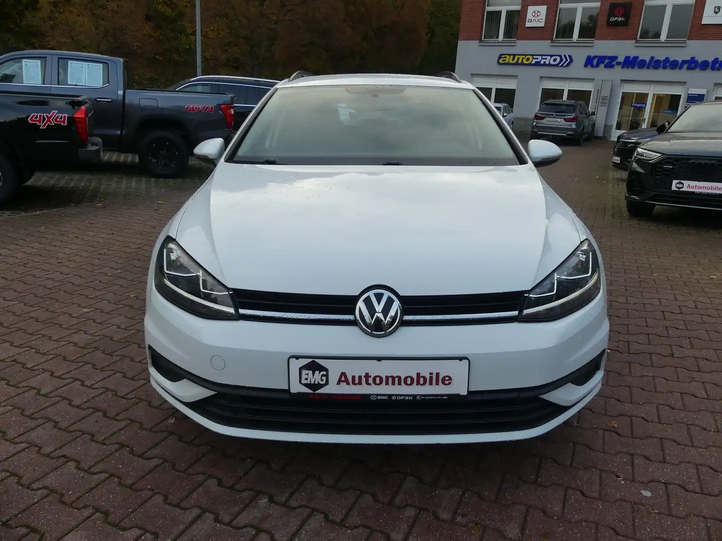 Volkswagen Golf VII Variant*1.6 TDI*Klima Bílá - 2