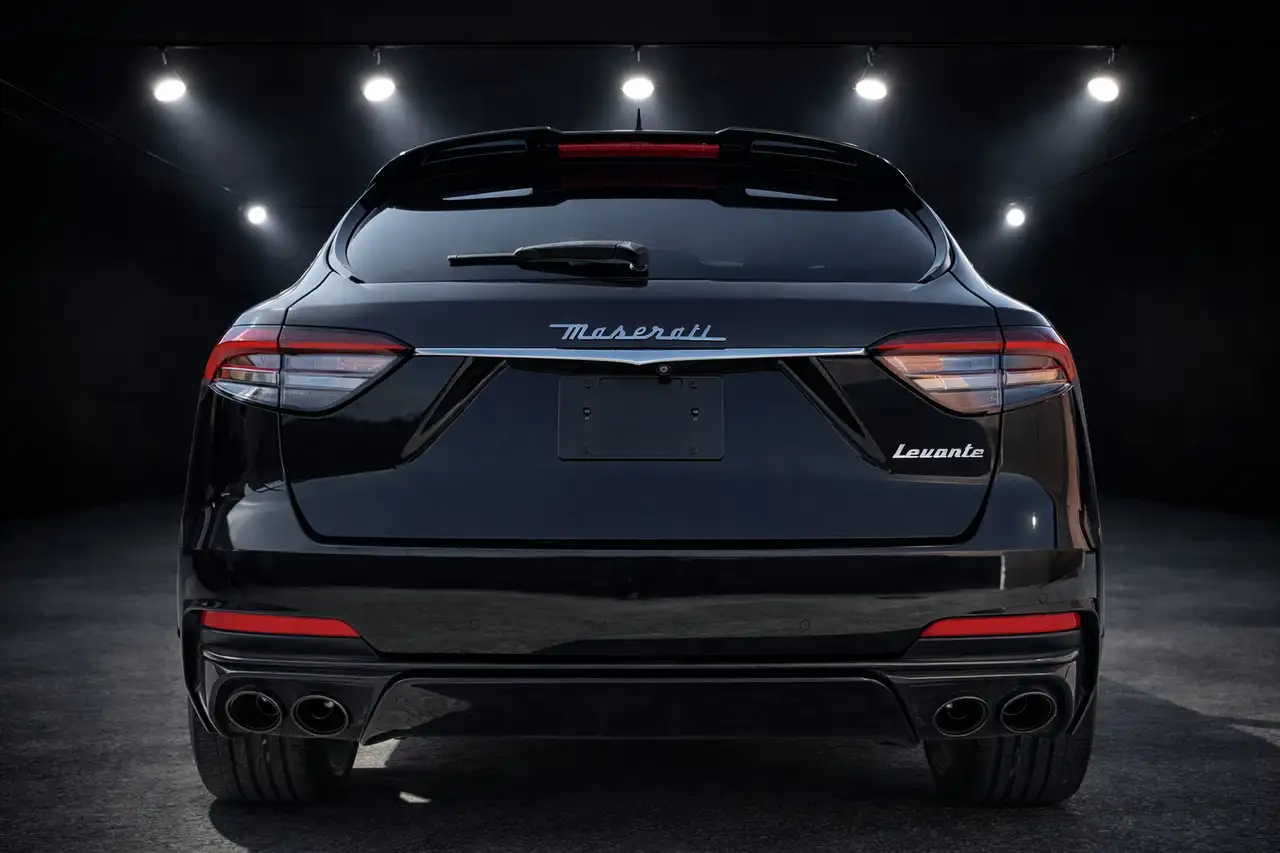 Maserati Levante снимка Maserati Levante