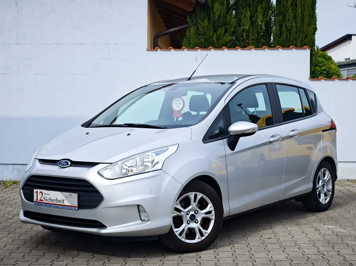 Ford B-Max 1.Hand TÜV Neu NAVI AHK Klima Scheckheft Серый - 1