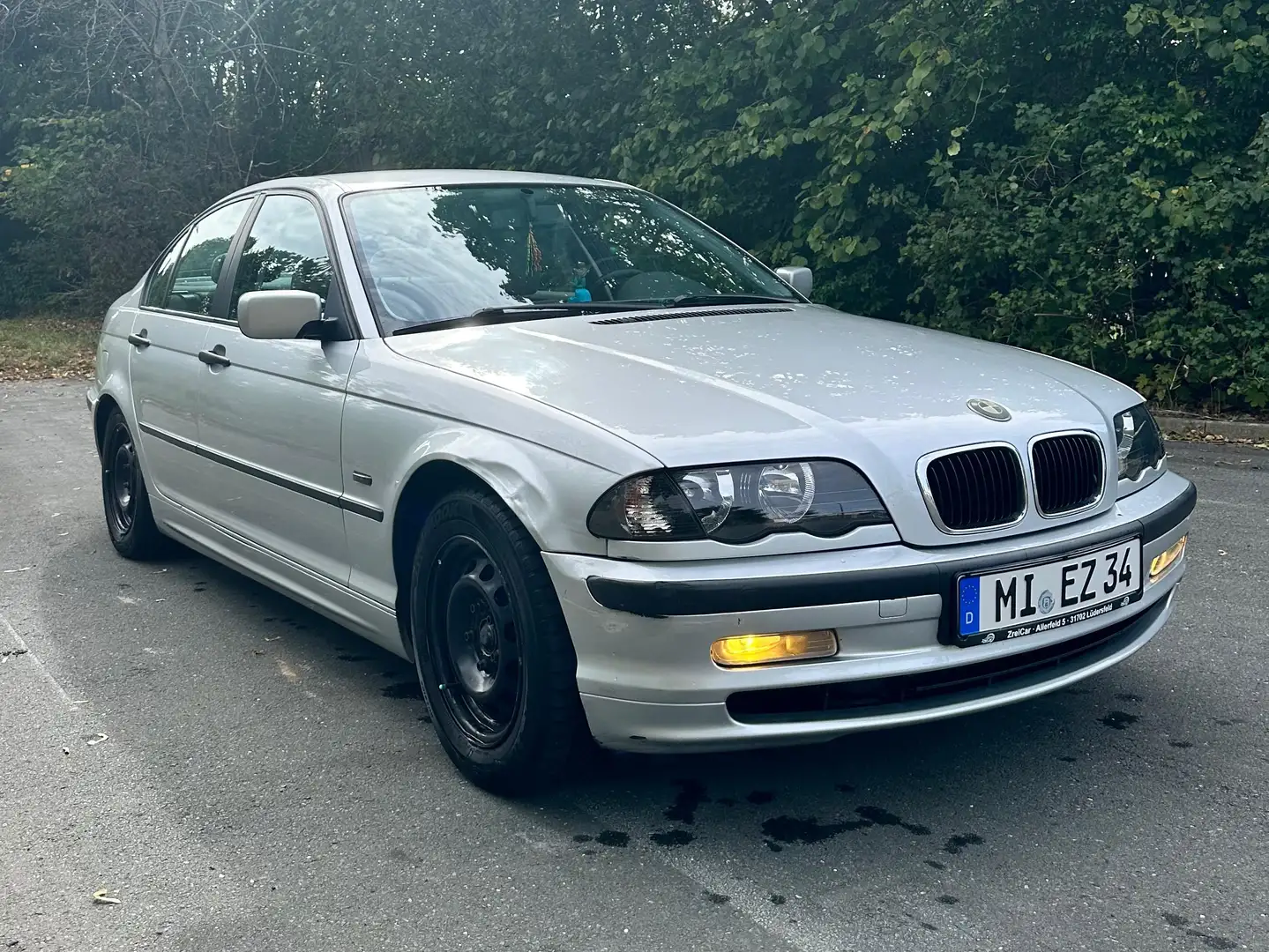 BMW 320 320d Ezüst - 2