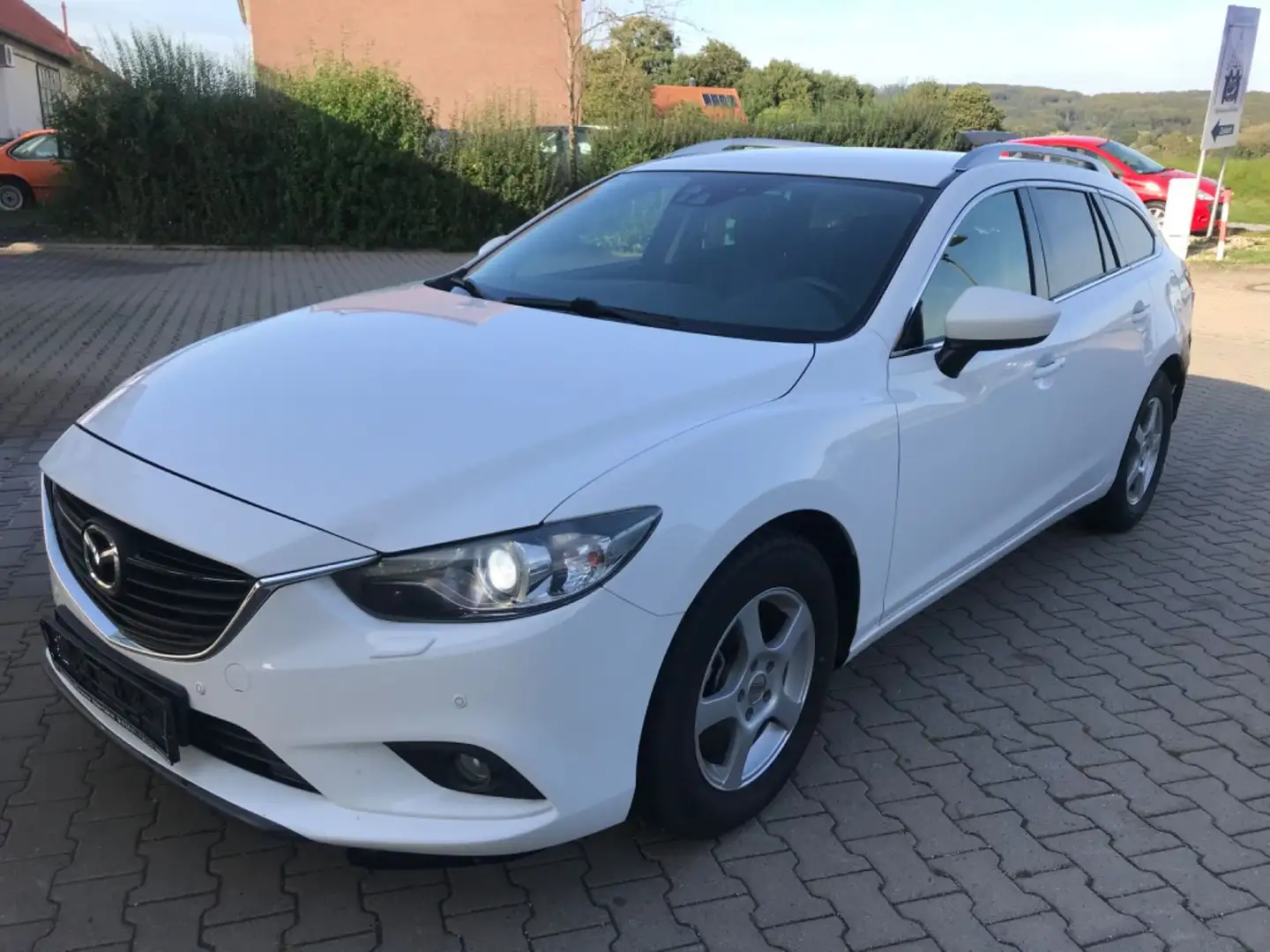 Mazda 6 Kombi Sports-Line Leder,Navi,Sound Weiß - 1