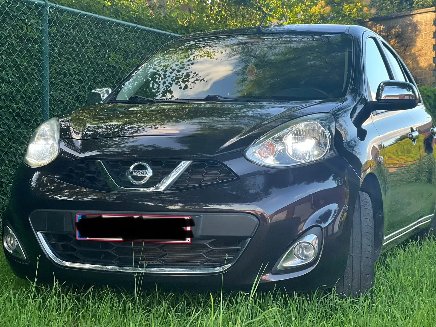 Nissan March Nissan Micra in zeer nette staat! Marrón - 1