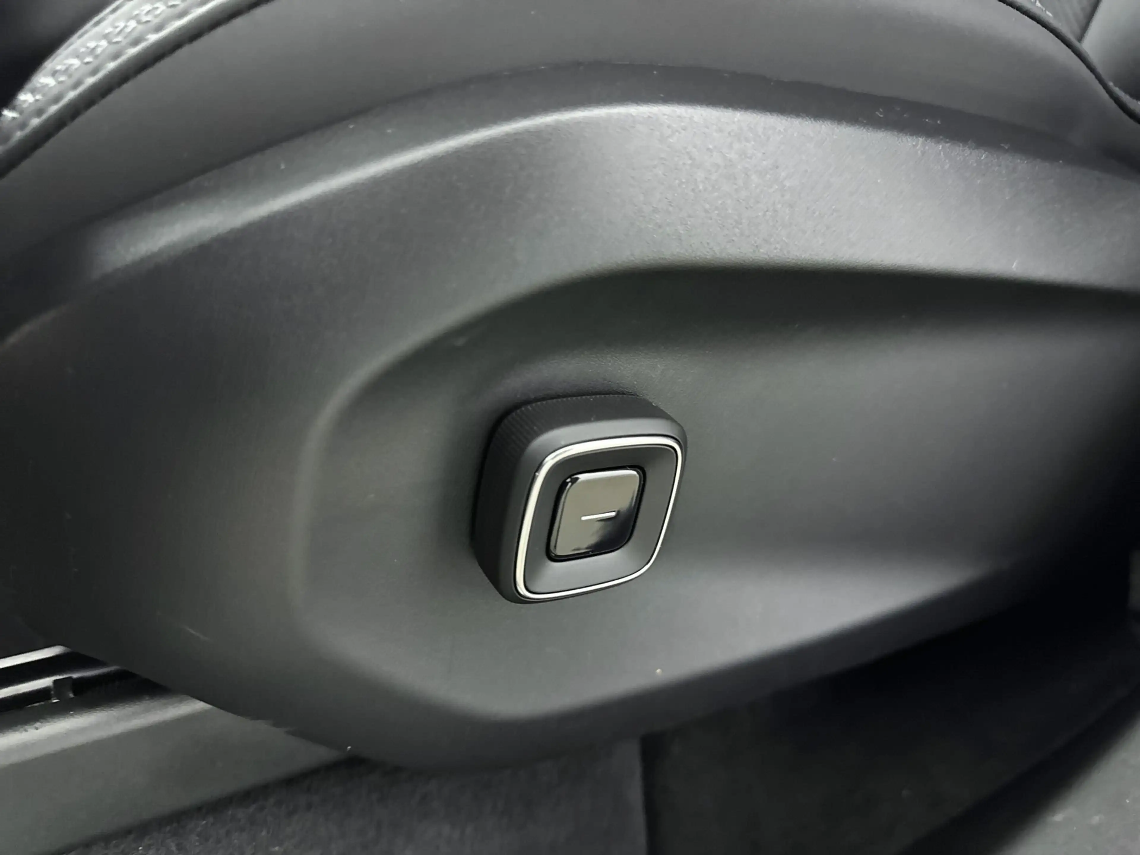 Volvo EX90 Ultra Twin Motor | Geventileerd Charcoal Interieur — photo 25