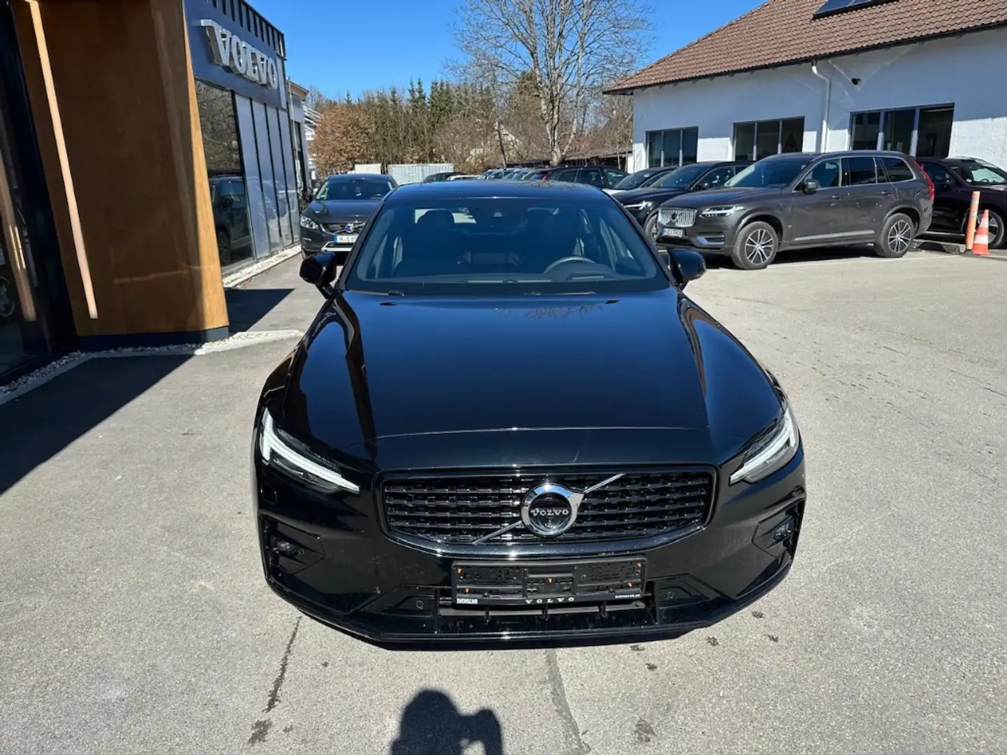 Volvo S60 R Design B5 Benzin EU6d HUD StandHZG Navi Leder di Чорний - 2