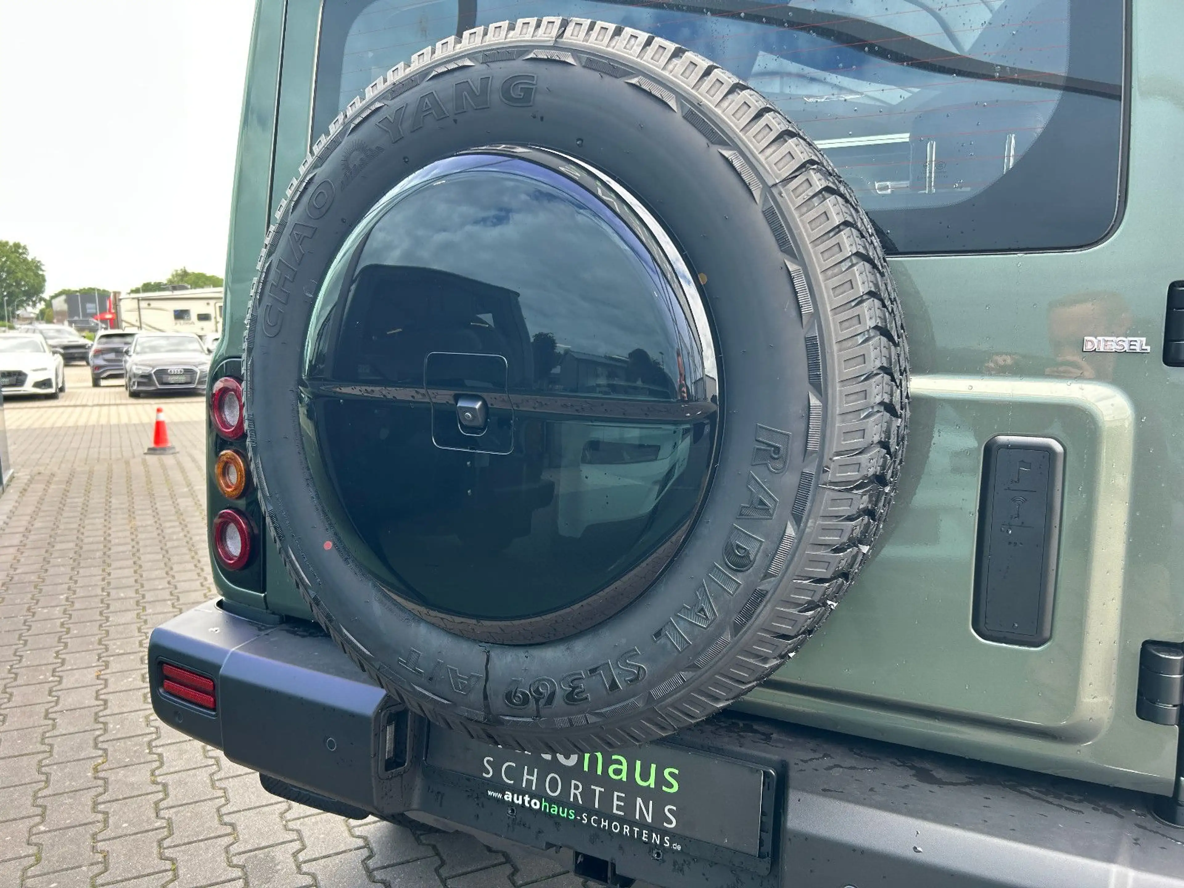 BAW 212 4x4 *2xSPERRE*LEDER*SHZ*WINDE* LEDER*360° — photo 9