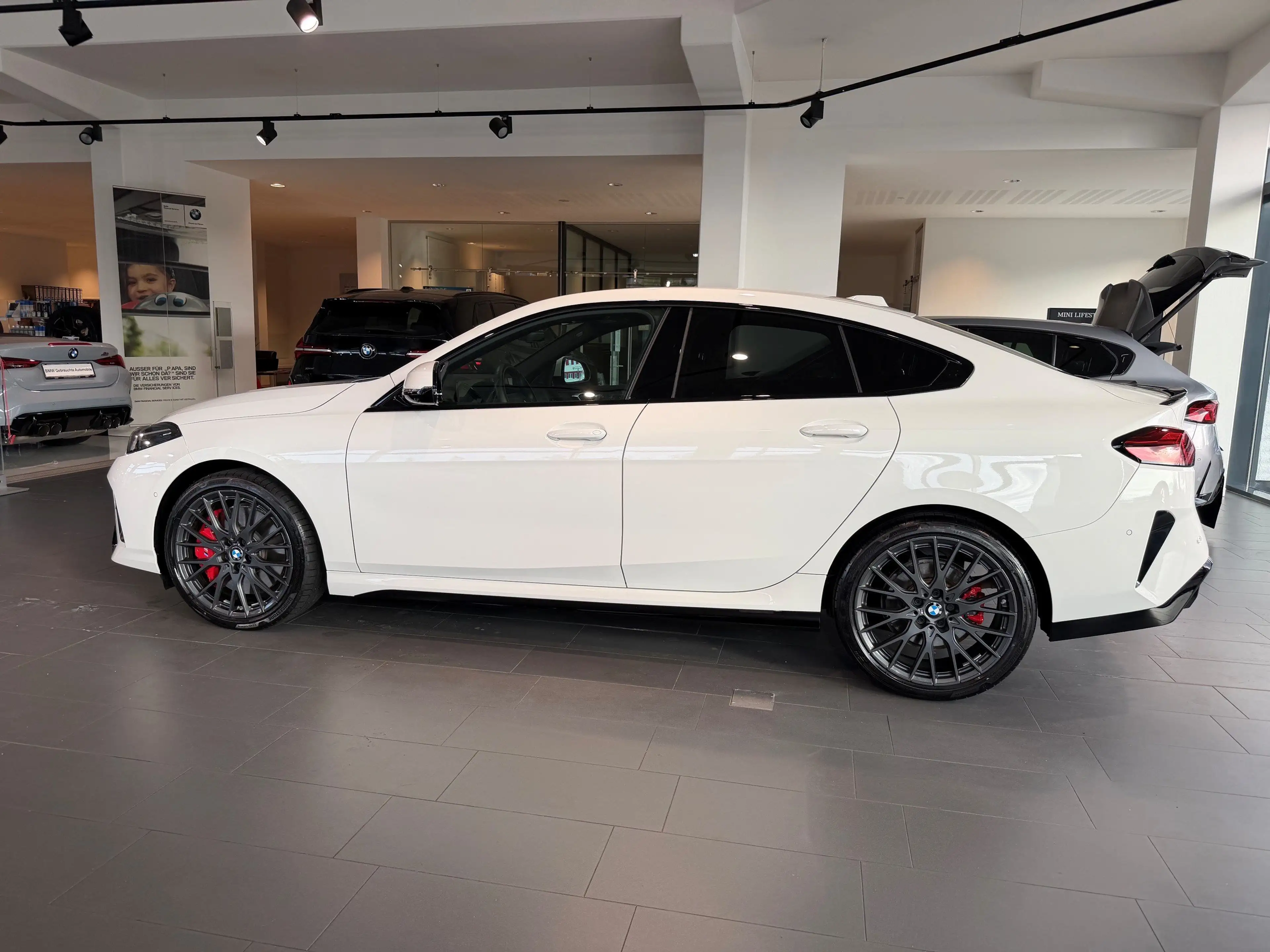 BMW 220 M Sport PRO — photo 3