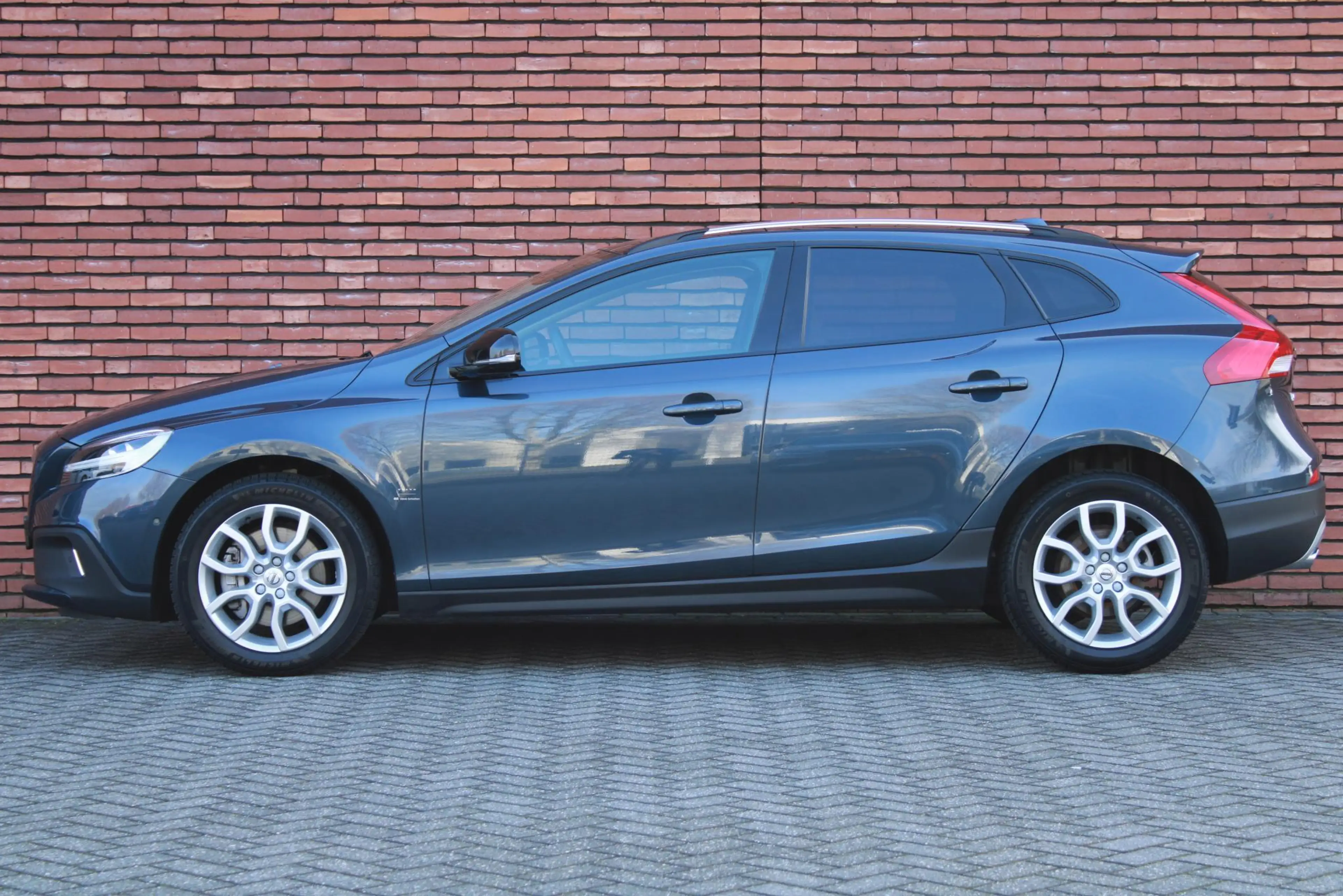 Volvo V40 Cross Country T3 Polar+ Luxury | Trekhaak | Panoramadak | Cruise — photo 7