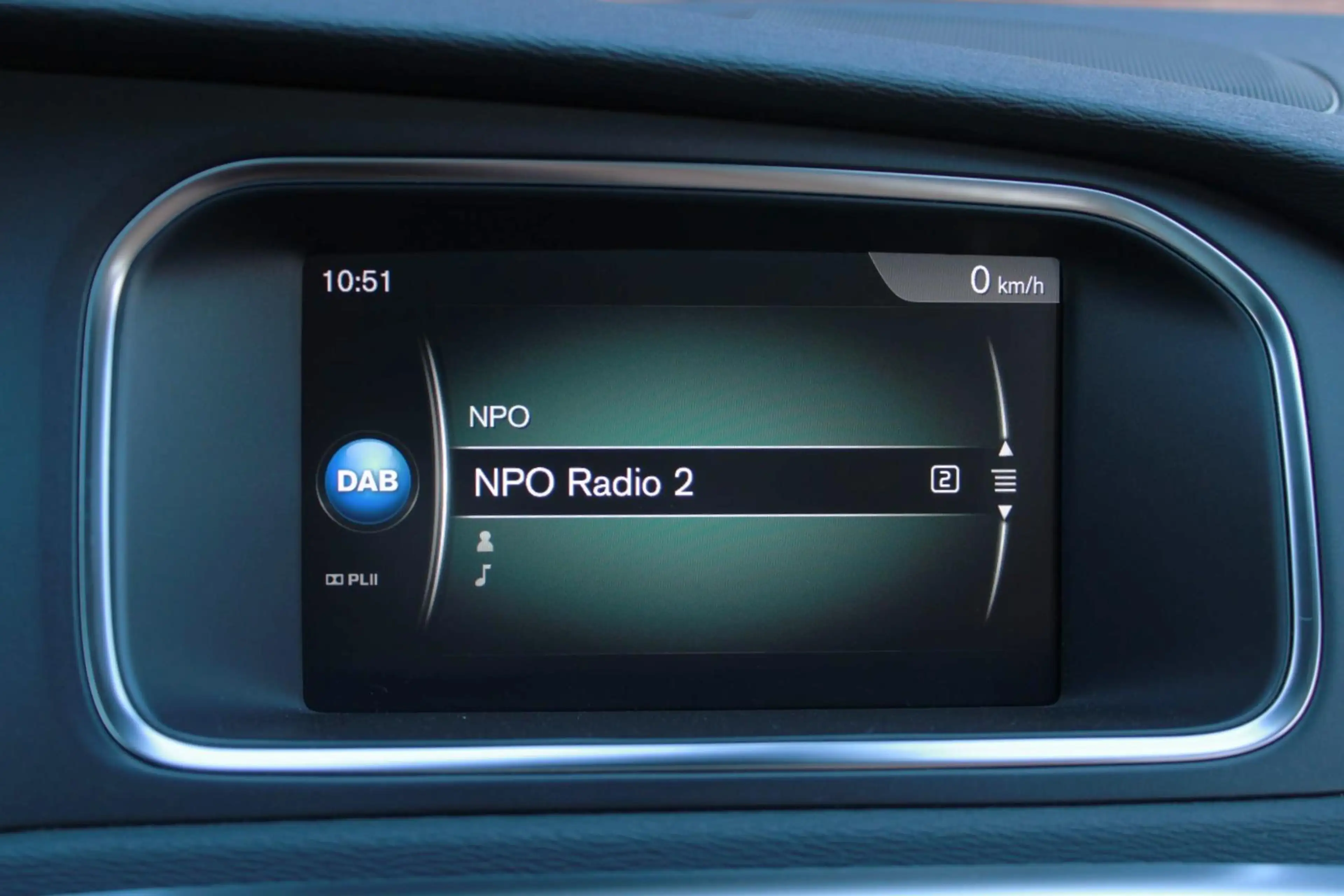 Volvo V40 Cross Country T3 Polar+ Luxury | Trekhaak | Panoramadak | Cruise — photo 9