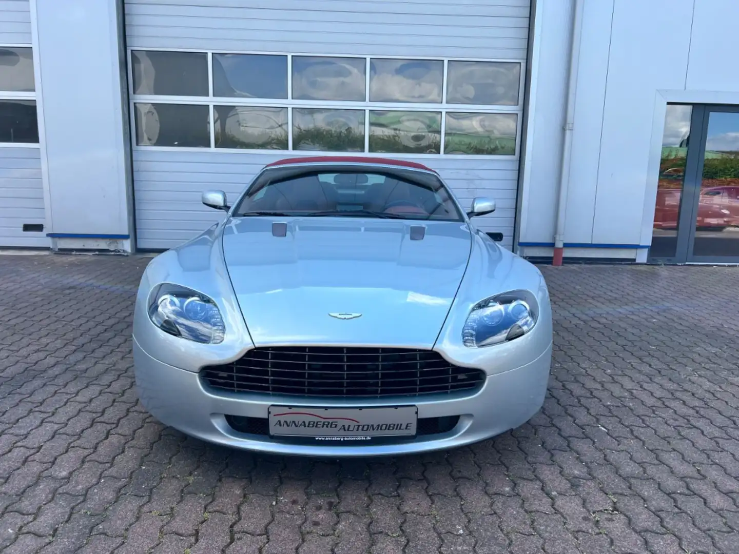 Aston Martin V8 V8 VANTAGE ROADSTAR 4.3L SPORTSHIFT/LEATHER RED Stříbrná - 2