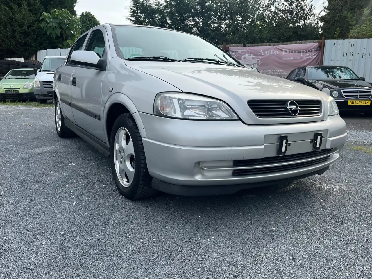 Opel Astra 1.6 16V Edition 2000, foto 1