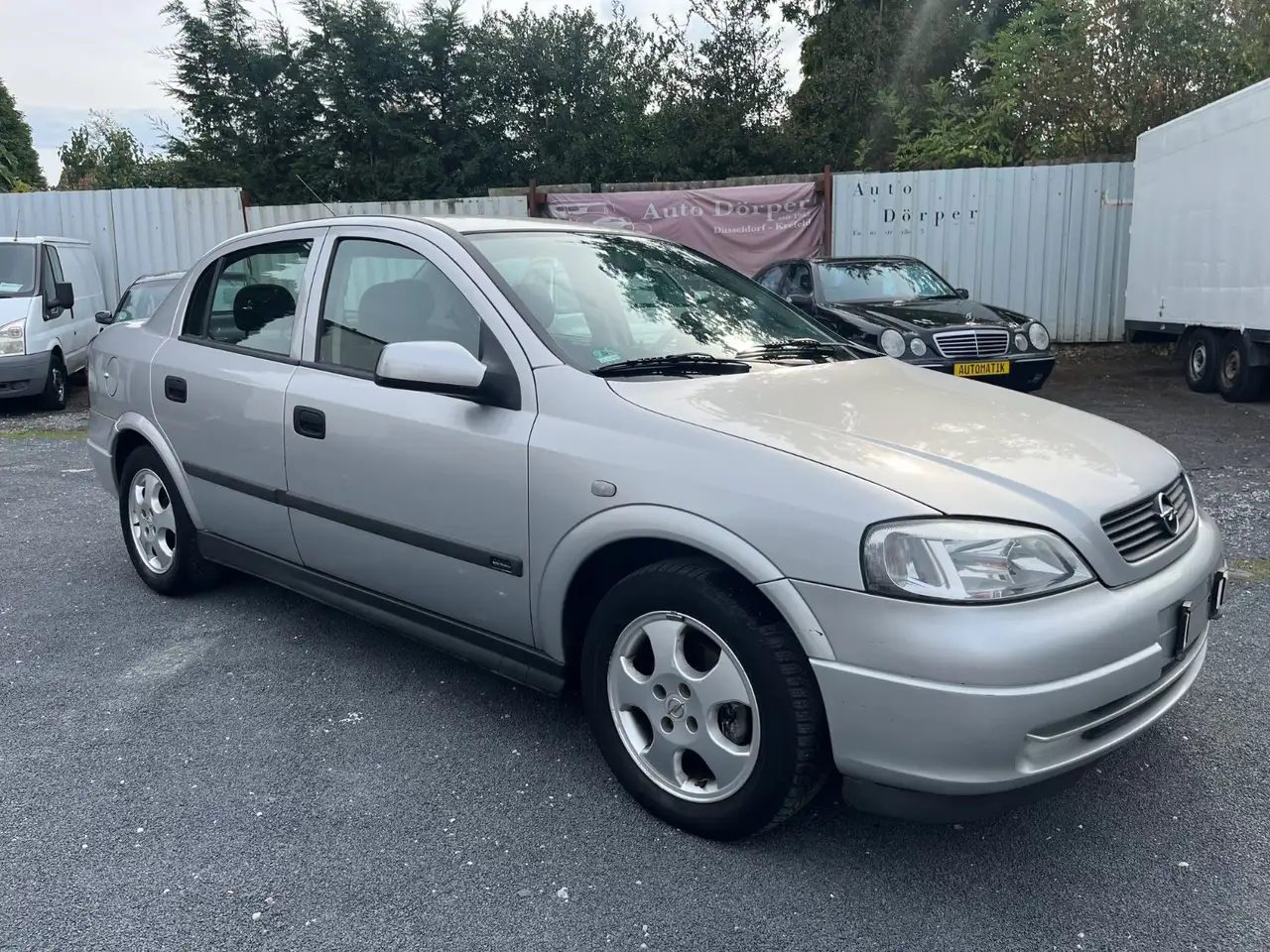 Opel Astra 1.6 16V Edition 2000, foto 2