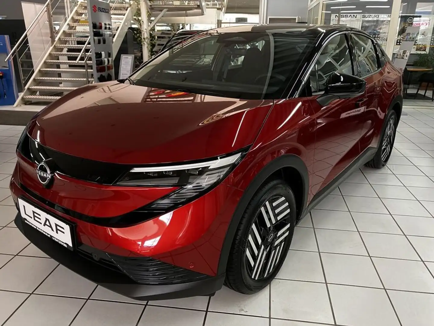 Nissan Leaf NEW Engage+ 52kWh 176PS /436 km RW Rot - 1