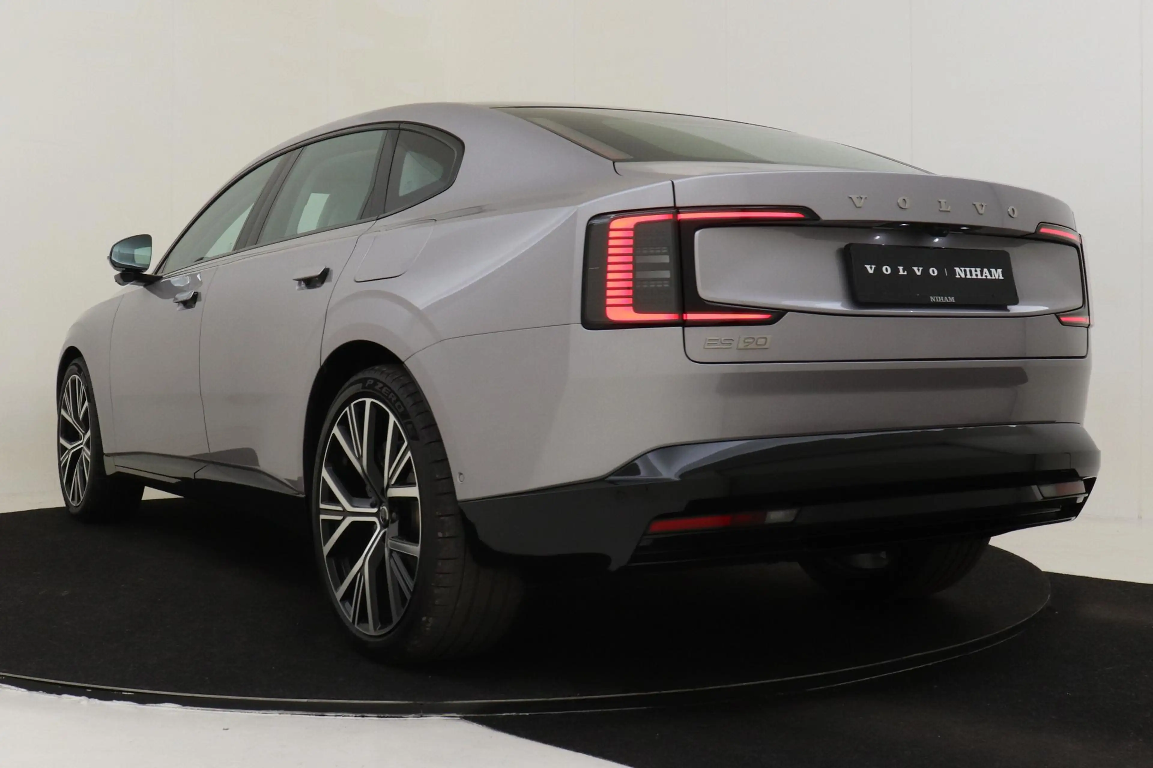 Volvo ES90 SINGLE MOTOR EXTENDED RANGE ULTRA 92 kWh *VOL!* -P — photo 5