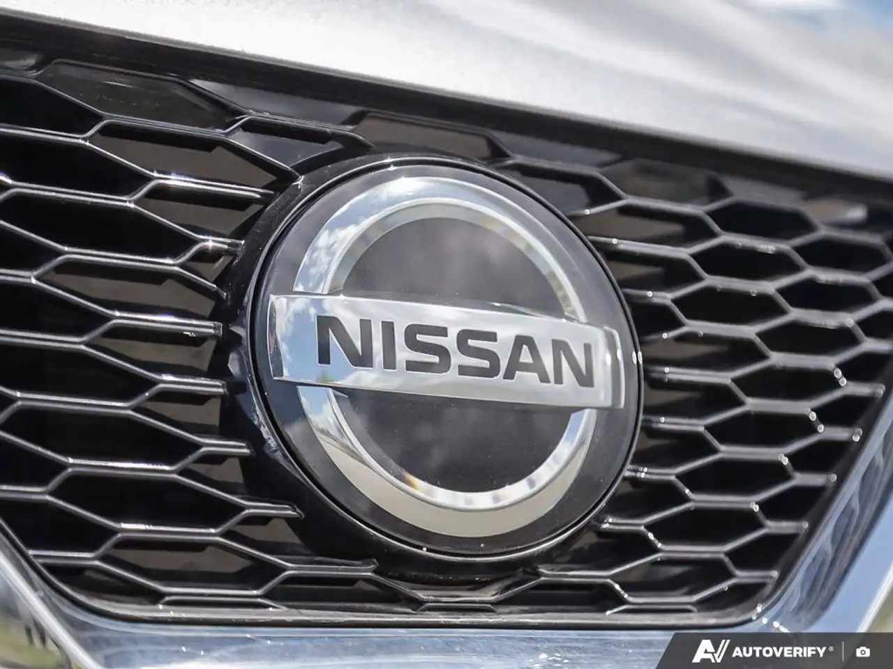 Nissan Qashqai снимка Nissan Qashqai