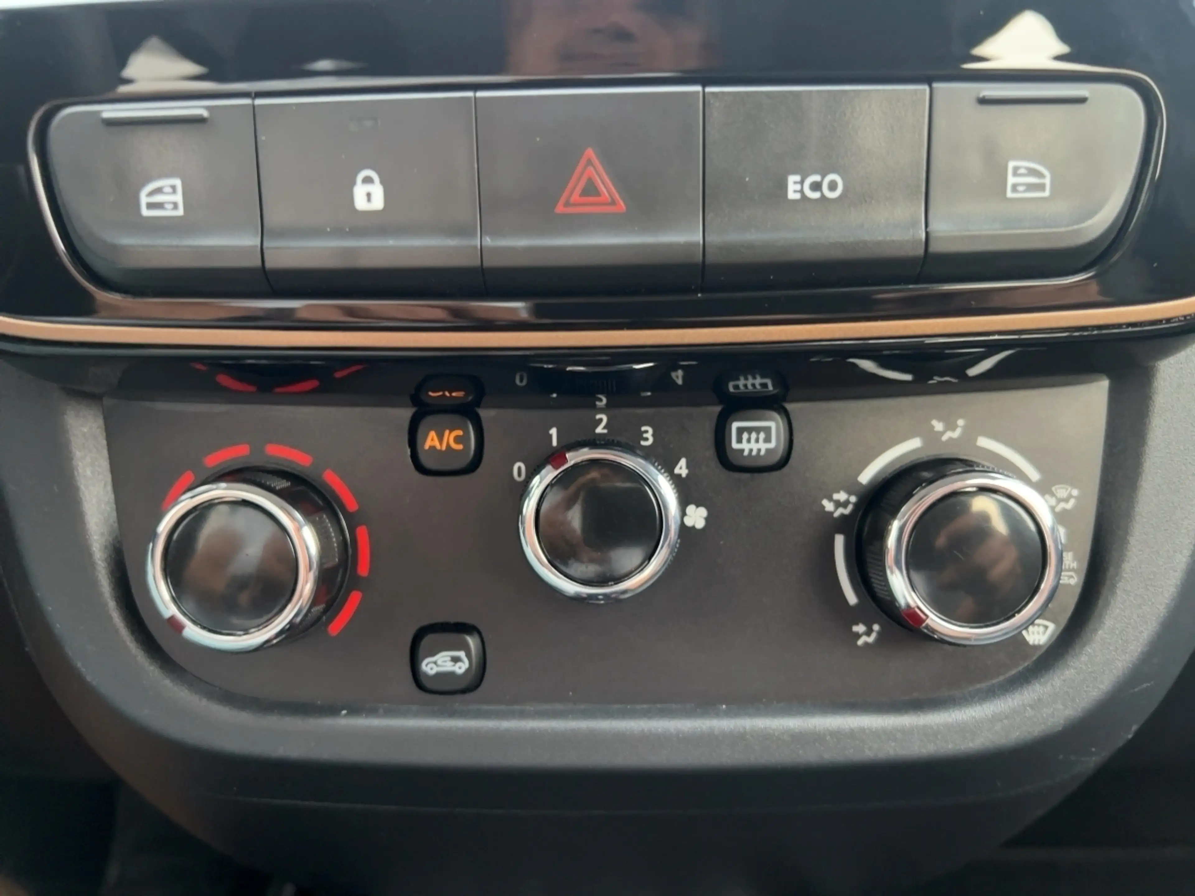 Dacia Spring ELECTRIC EXTREME 27kWh RÜCKFAHRKAMERA — photo 16