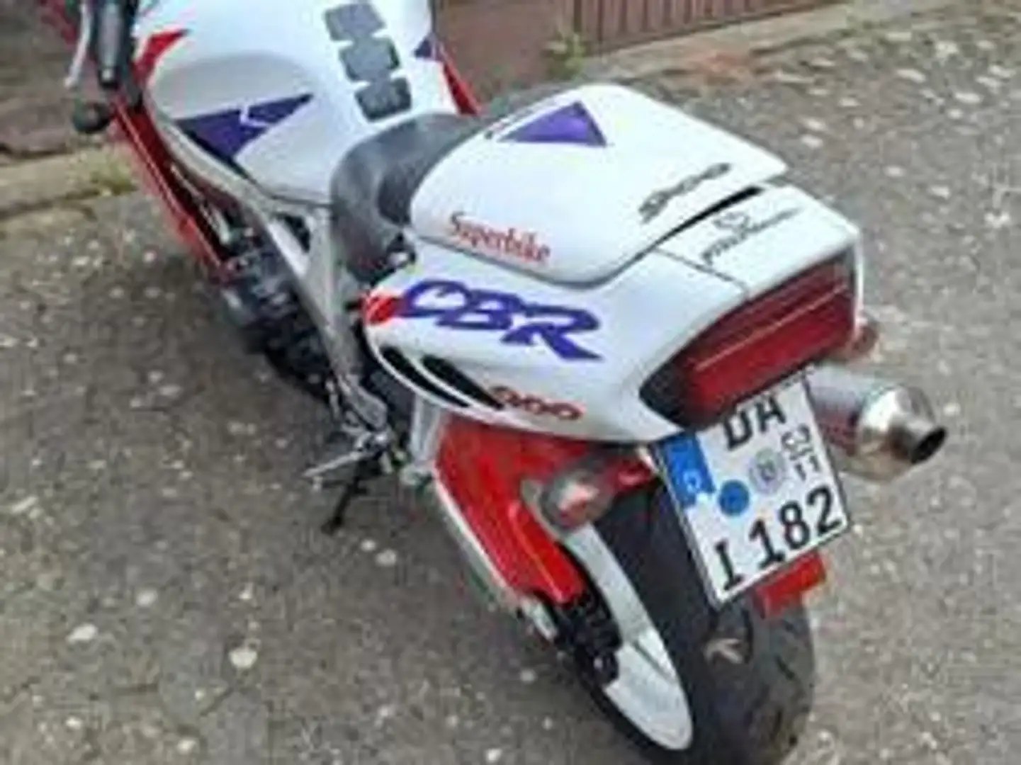 Honda CBR 900 Rot - 2
