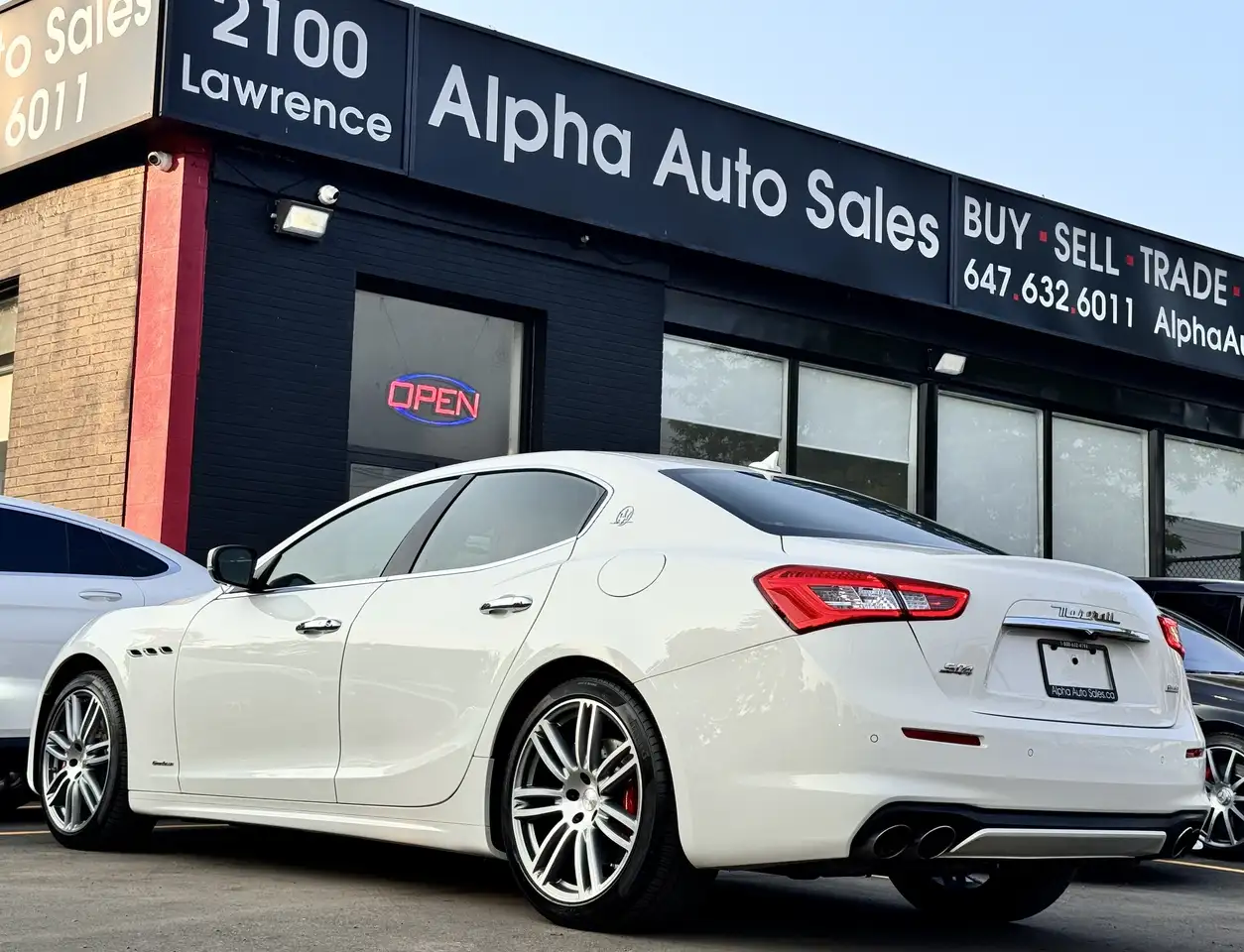 Maserati Ghibli снимка Maserati Ghibli