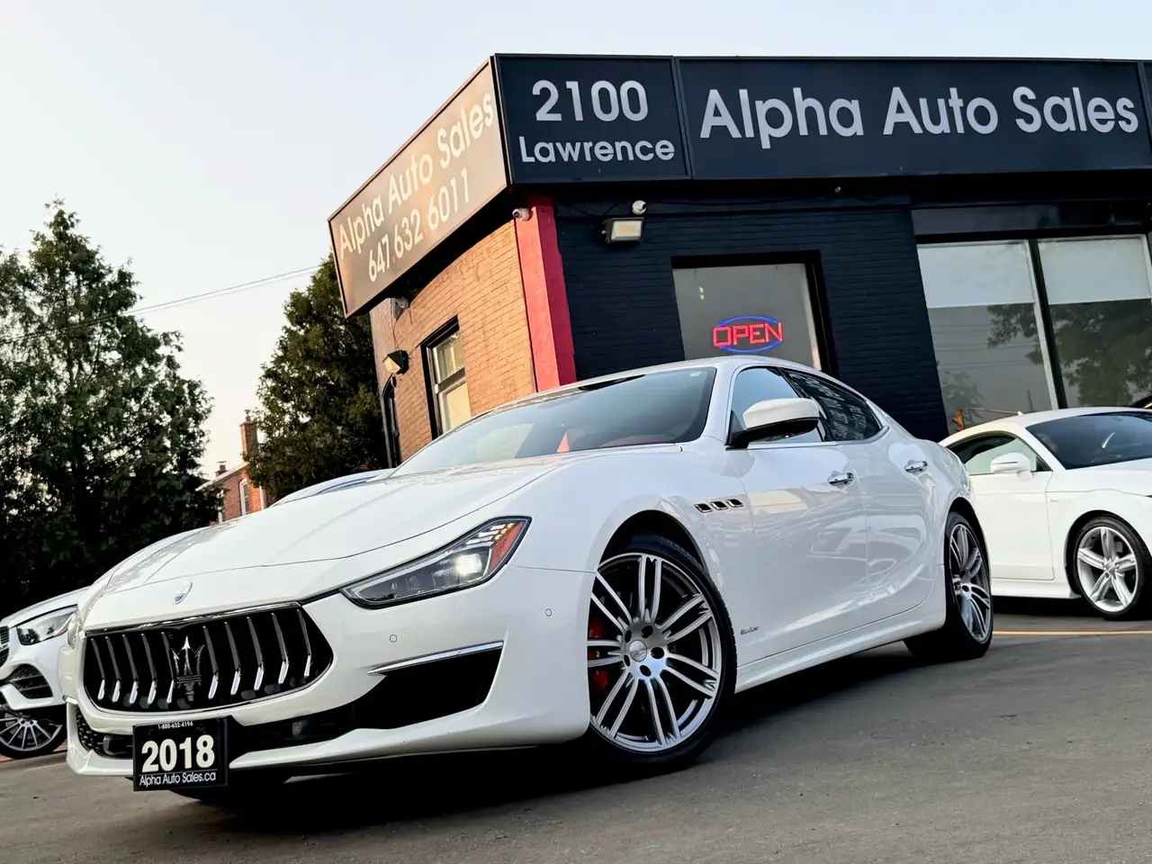 Maserati Ghibli снимка Maserati Ghibli