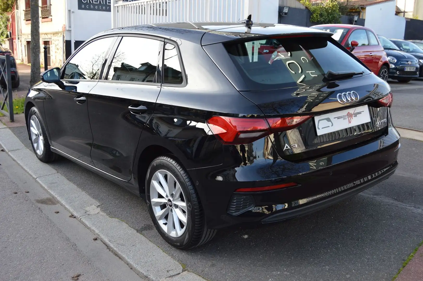 Audi A3 30 TFSI 110CH  LINE S TRONIC 7 Noir - 2