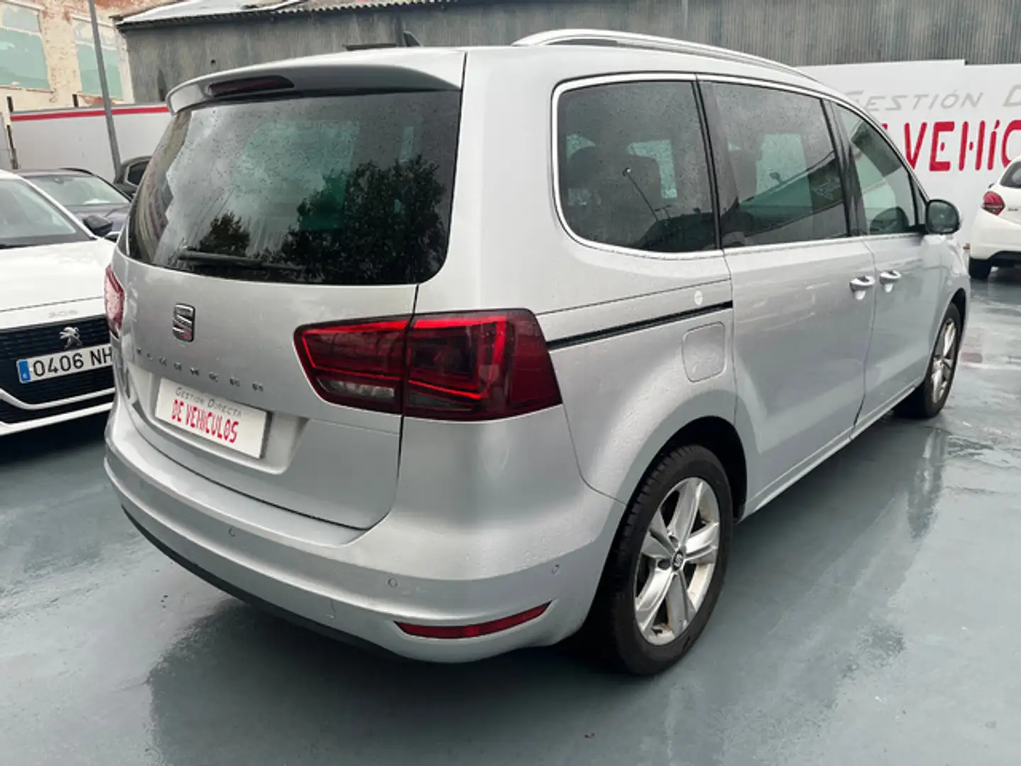 SEAT Alhambra 1.4 TSI S&S Xcellence DSG 7 plazas Zilver - 2