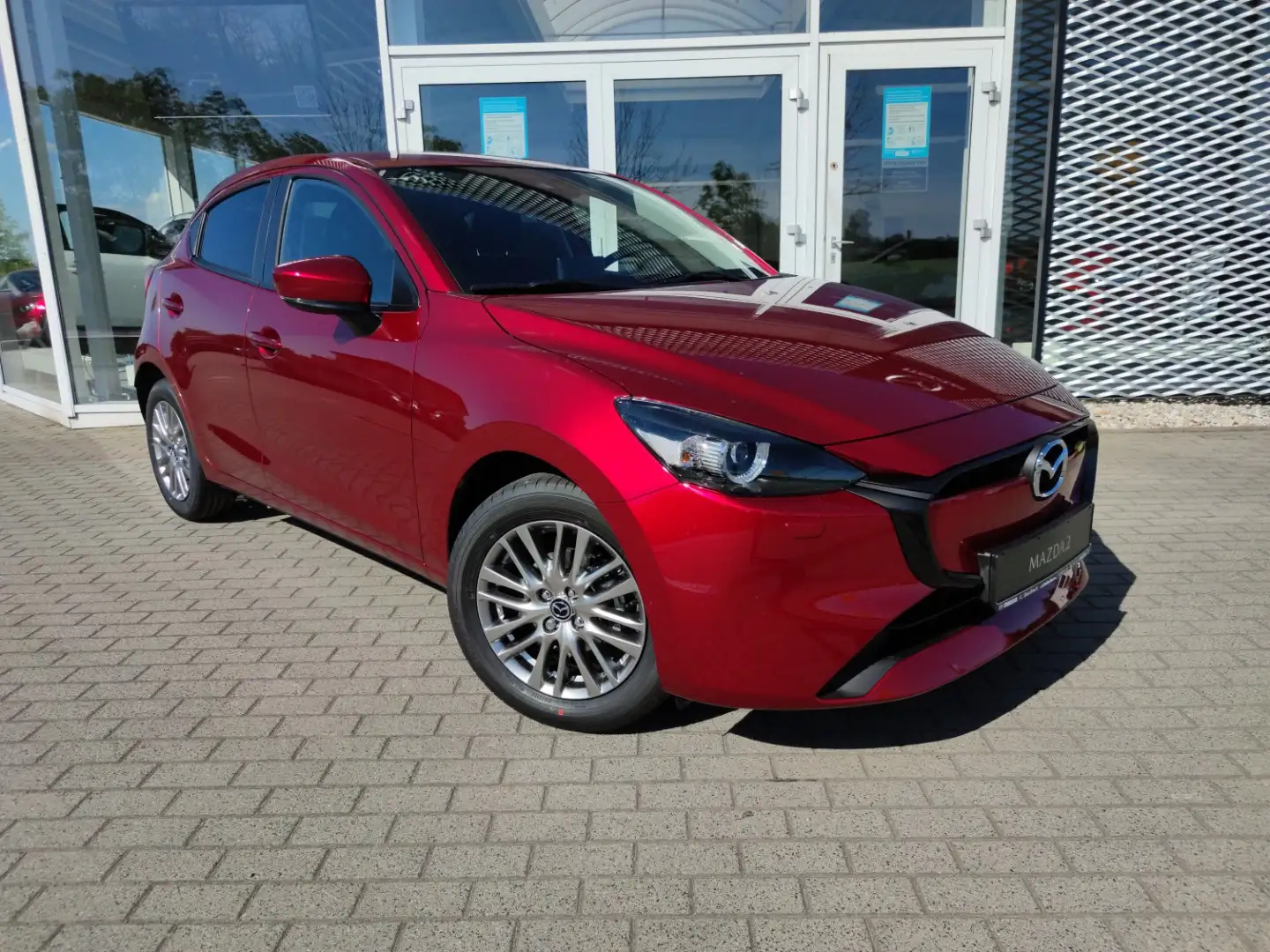 Mazda 2 EXCLUSIVE inkl Leasing-Bonus LogIn RFK Klimaaut Fr Red - 2