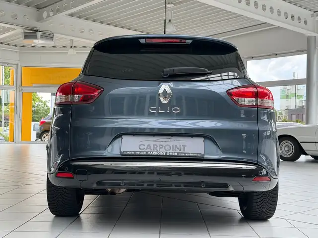 Renault Clio view 6