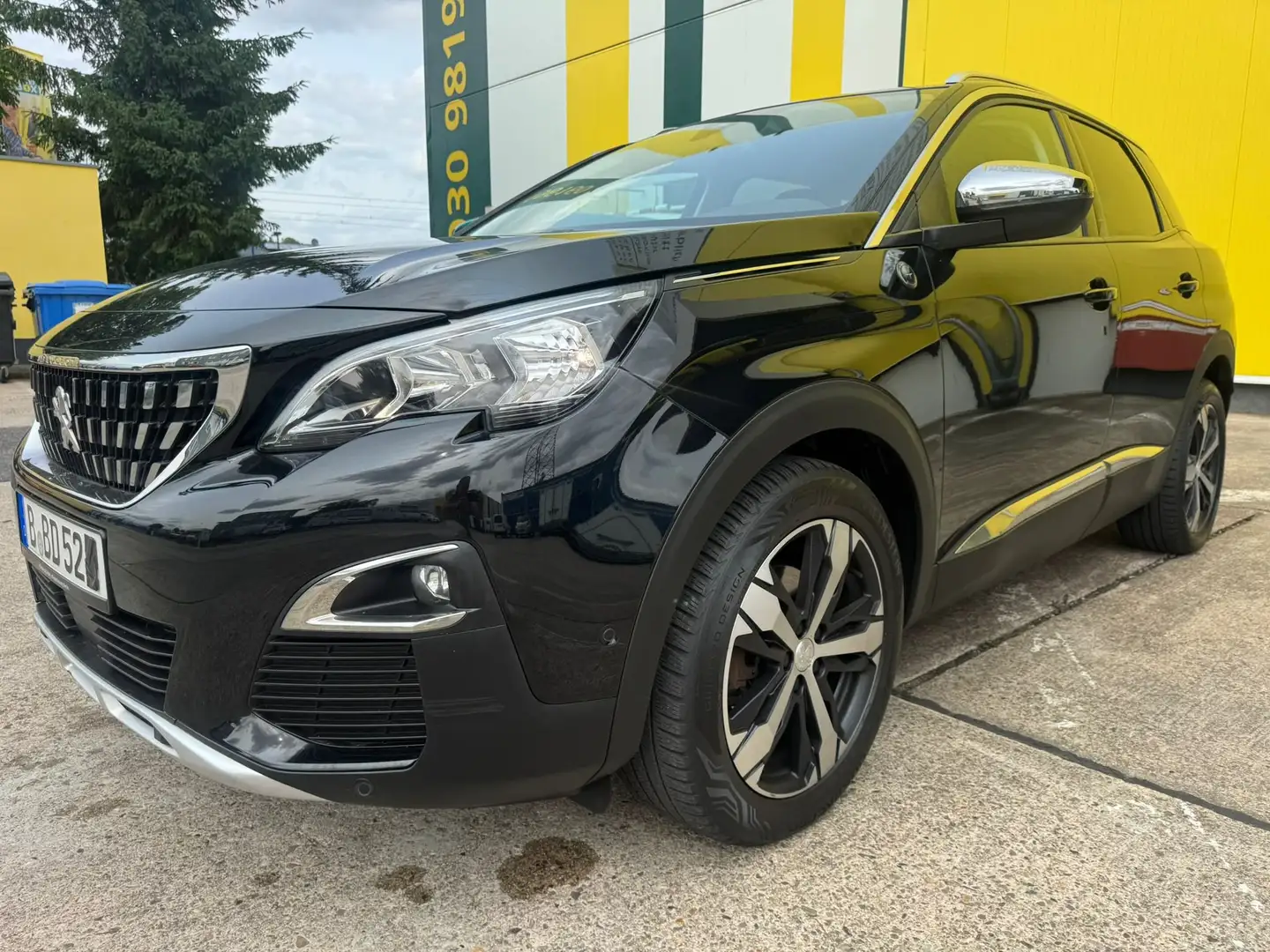 Peugeot 3008 Crossway 1.Hand-Autom-Leder-top Zustan-Tüv neu Schwarz - 1