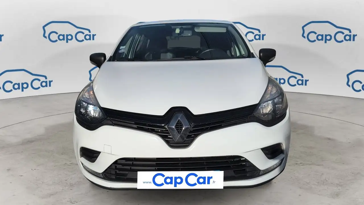 Renault Clio Citadine 5 portes — photo 5