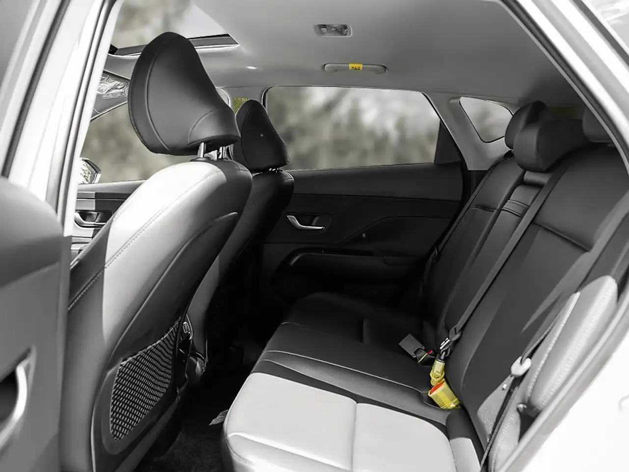 Hyundai KONA снимка Hyundai KONA