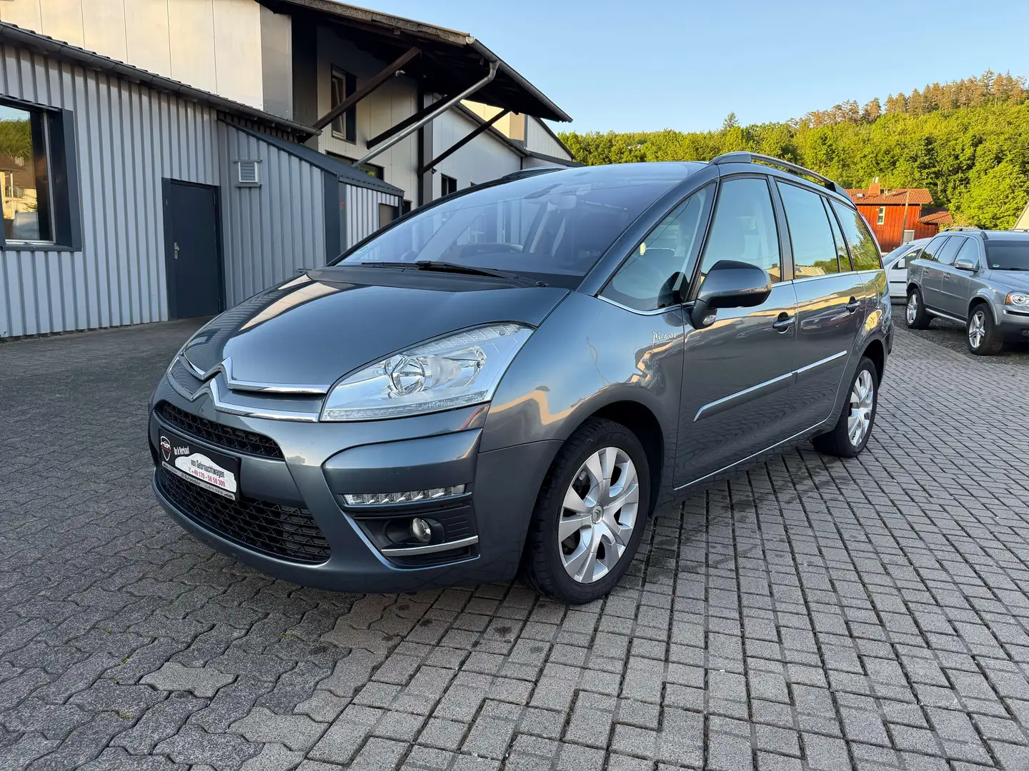Citroen Grand C4 Picasso 1.6 HDI Tendance 7-Sitze- TOP FAHRZEUG Grau - 1
