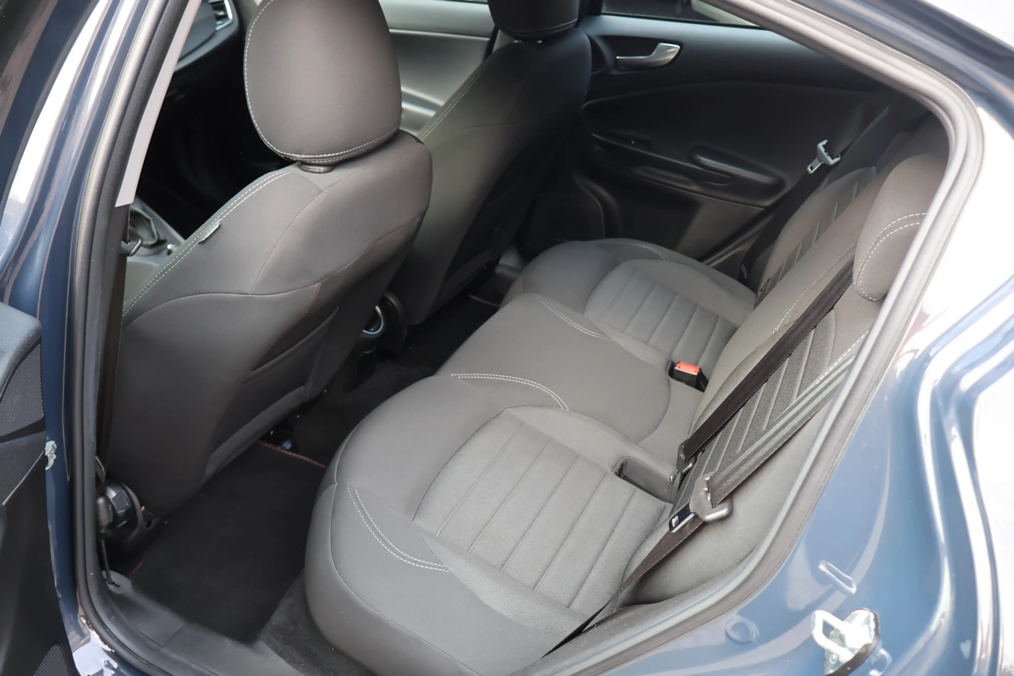 Alfa Romeo Giulietta 1.6 JTDm Super Automaat | Origineel NL | Navigatie — photo 22