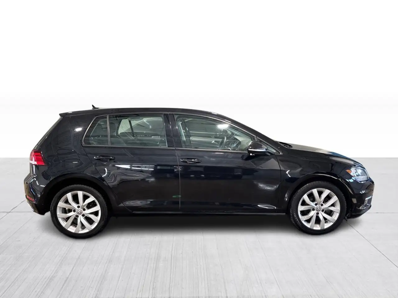 Volkswagen Golf снимка Volkswagen Golf