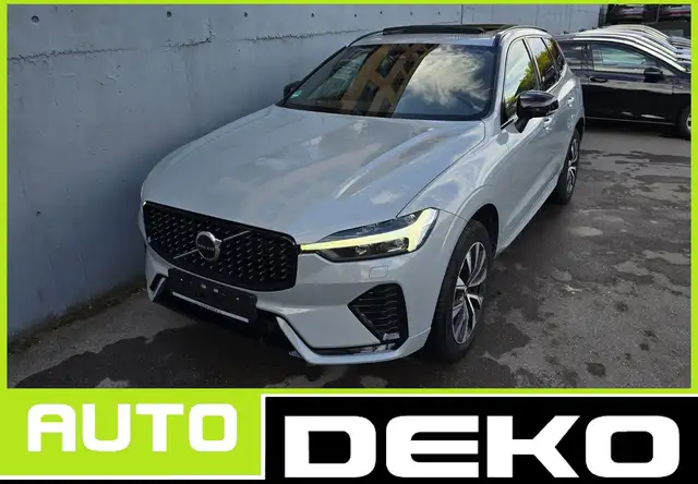 Volvo XC60 B4 D Plus Dark Auto Pano/Leder/Kamer/Standh