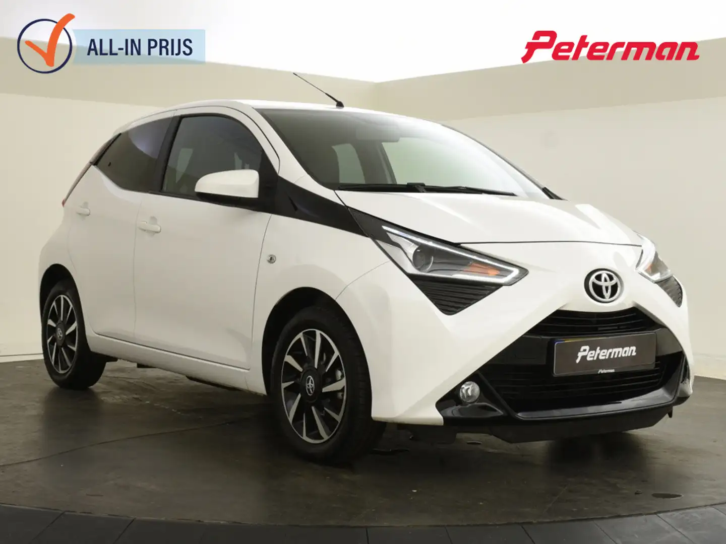 Toyota Aygo 1.0 VVT-i x-cite | Carplay | Climate Control | LM Blanc - 1