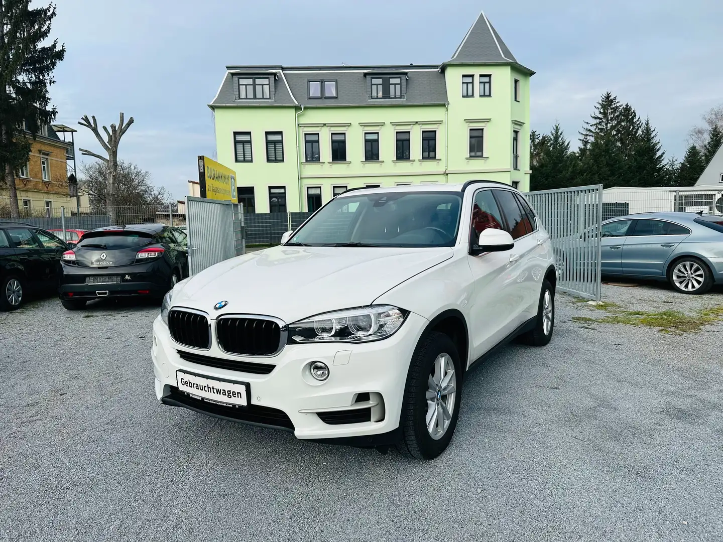 BMW X5 xDrive 30d NAVI KLIMAAUTOMATIK ALU EPH SH TEMPOMAT Weiß - 2