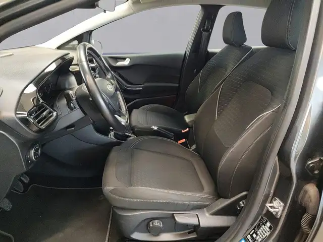 Ford Fiesta view 10