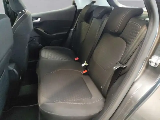 Ford Fiesta view 13