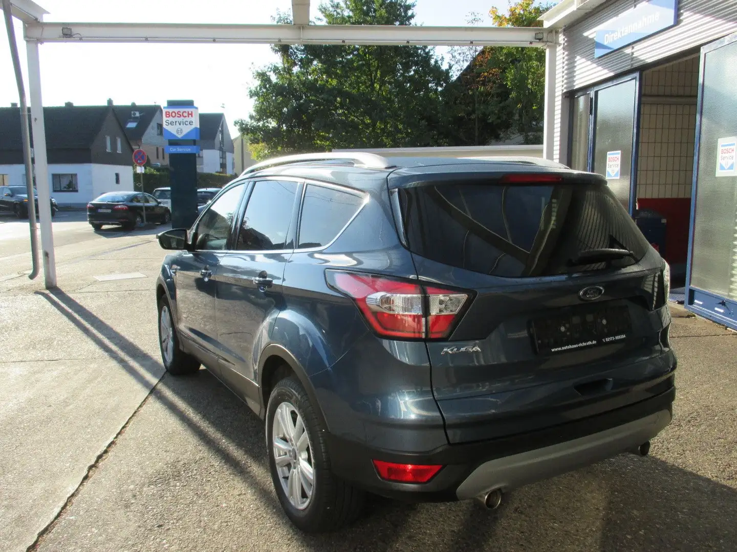 Ford Kuga Cool & Connect Blau - 2