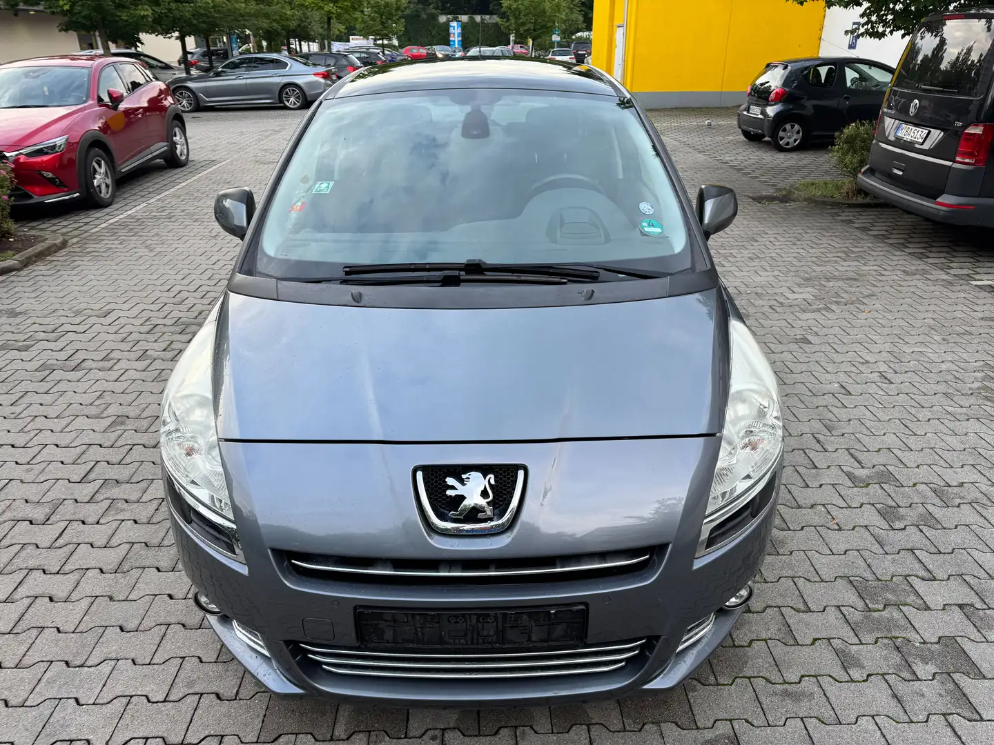 Peugeot 5008 HDI FAP 150 Family, 7.Sitzer, Klimaautomatik Серый - 2