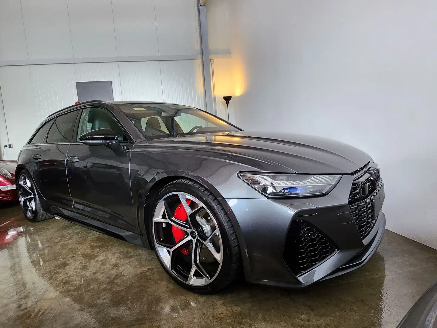 Audi RS6 Avant 4.0 TFSI Performance Gris - 2