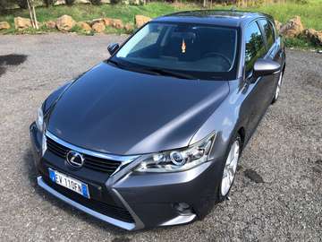 CT 200h 1.8 Executive cvt