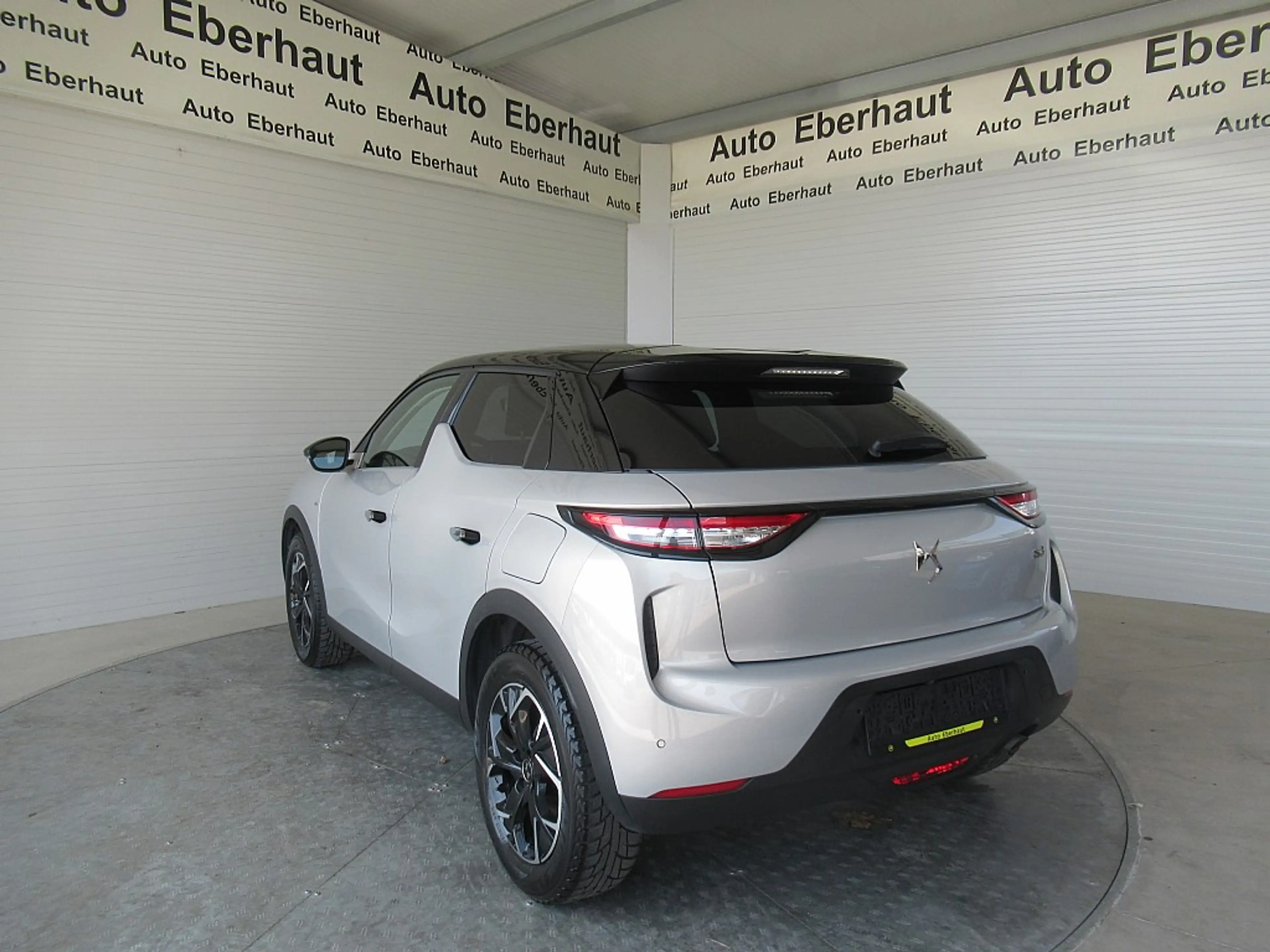 DS Automobiles DS 3 DS3 Crossback PT 100 Bastille *Navi *Keyless *R... — photo 3