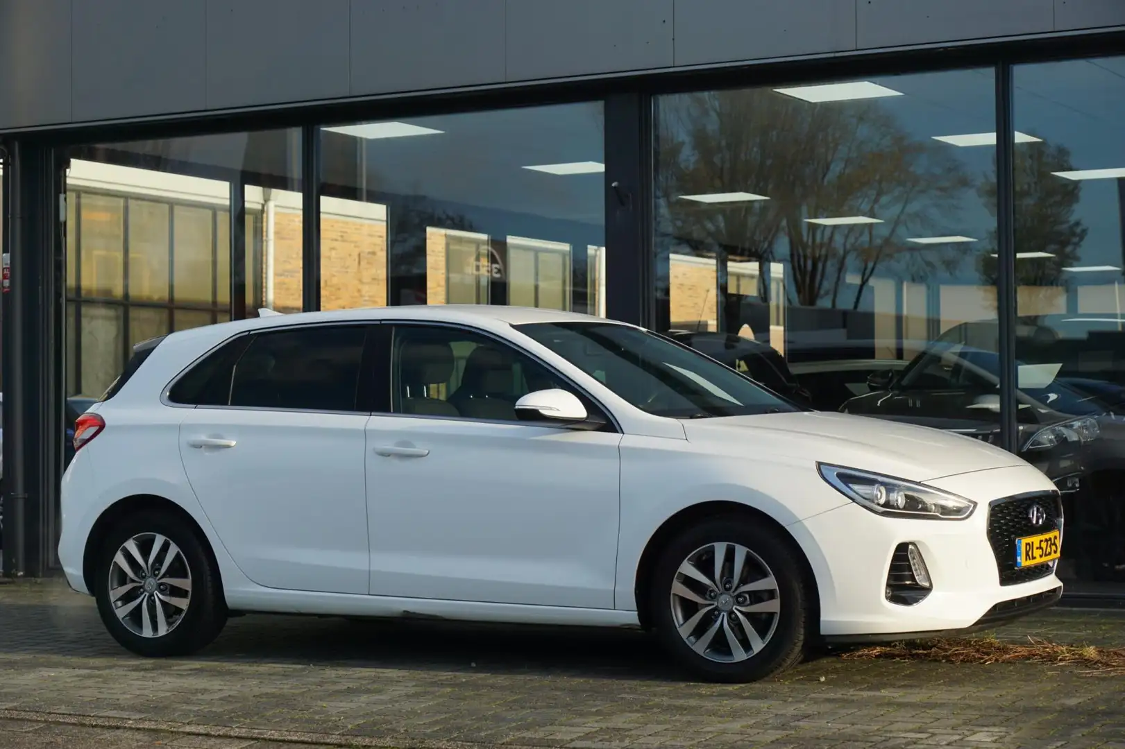 Hyundai i30 1.0 T-GDI First Edition - Polar White - Carplay/Ca Bianco - 2